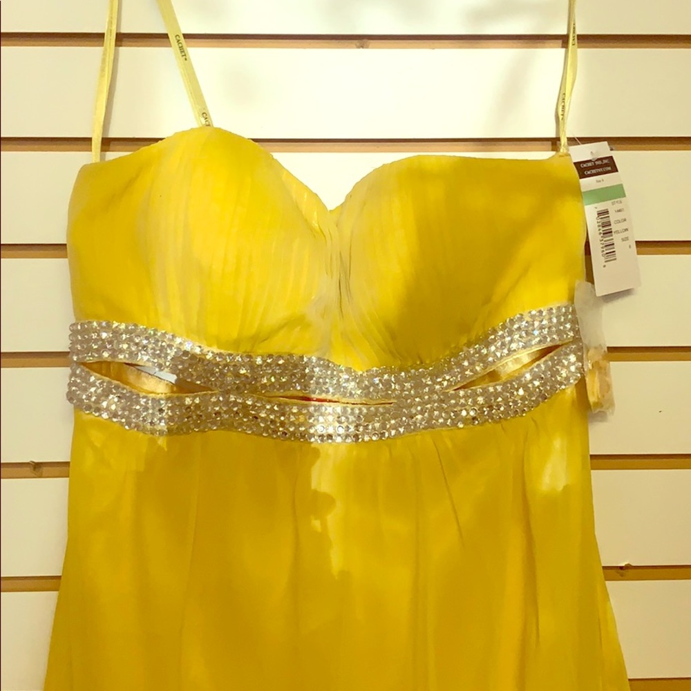 Long yellow dress